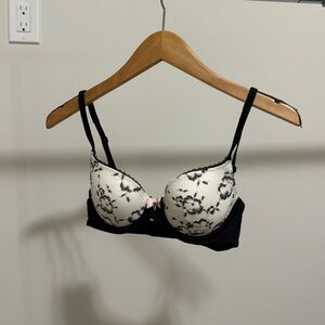 Victoria Secret Black and White Floral Lace Bra